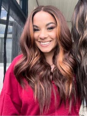 Pauleen Long Wavy Women's Wig in terracotta auburn brunette with Highlights